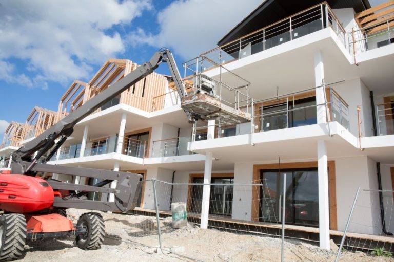 Who to Call When Building a Multi-Family Home: Your Essential Team of Experts Who to Call When Building a Multi Family Home Your Essential Team of Experts